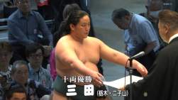 849528 B
