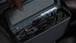 232843 B