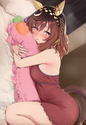 905745 B