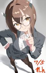 165833 B