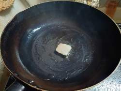 2722358 B