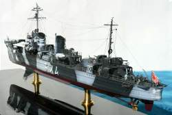 1014706 B