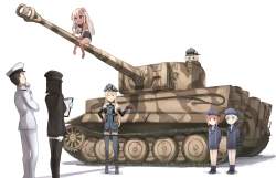569485 B