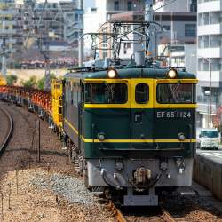 685487 B