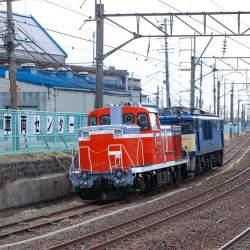 647401 B