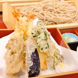 156409 B