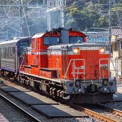 552024 B
