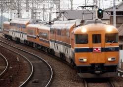 251847 B