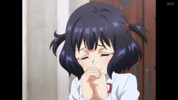 157843 B