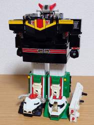 389020 B