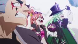 352989 B