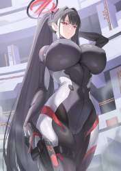 573813 B
