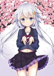 607811 B