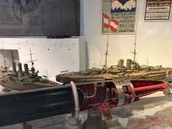 2424350 B