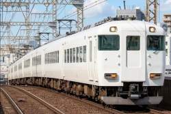 232990 B