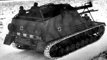 303618 B