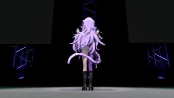 703862 B