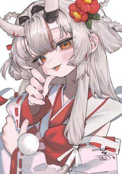 322562 B
