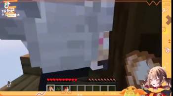 4418953 B