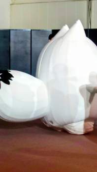 1366616 B