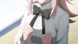 243293 B